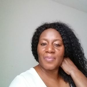 Meet your Posher, Caroline